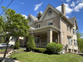 Highland Park Properties in Pittsburgh, PA - Foto de edificio - Building Photo