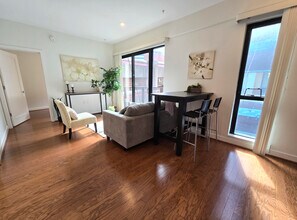 1320 Fenwick Ln, Unit 508 in Silver Spring, MD - Building Photo - Building Photo