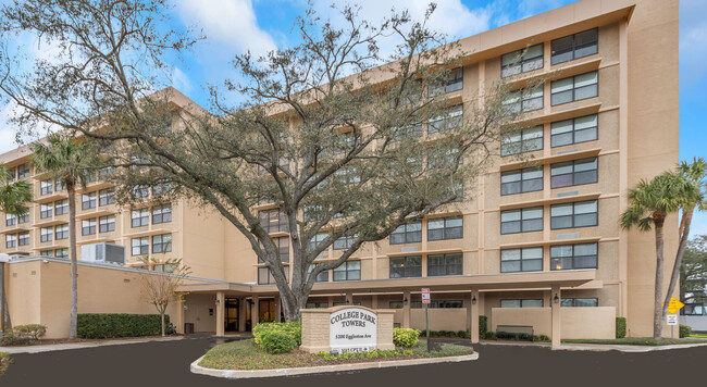 College Park Towers in Orlando, FL - Building Photo - Building Photo