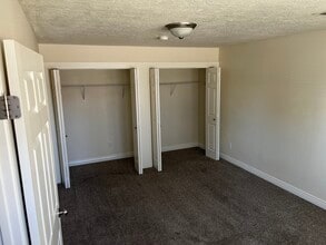 29 E Durham St in Sandy, UT - Foto de edificio - Building Photo