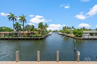 3121 NE 51st St in Fort Lauderdale, FL - Building Photo - Building Photo