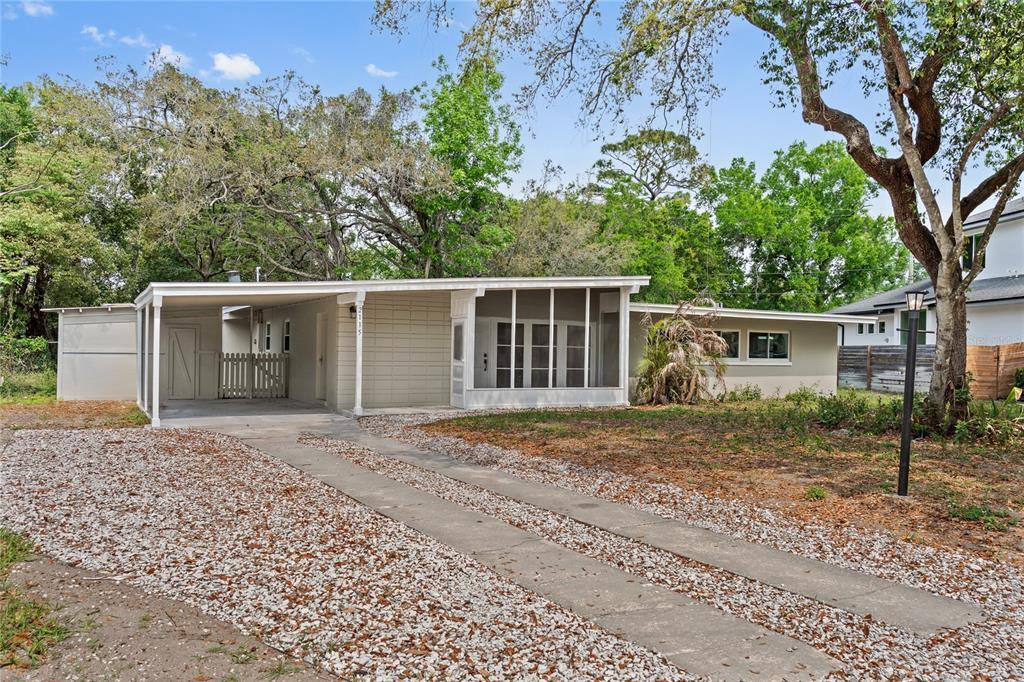 2115 Sycamore Dr in Winter Park, FL - Building Photo