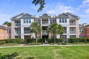2234 Chatelain Way in Mount Pleasant, SC - Building Photo