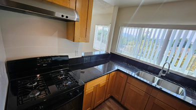 6024 Monterey Rd in Los Angeles, CA - Building Photo - Building Photo