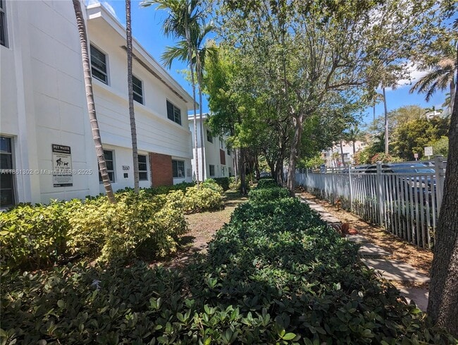 property at 1550 Pennsylvania Ave