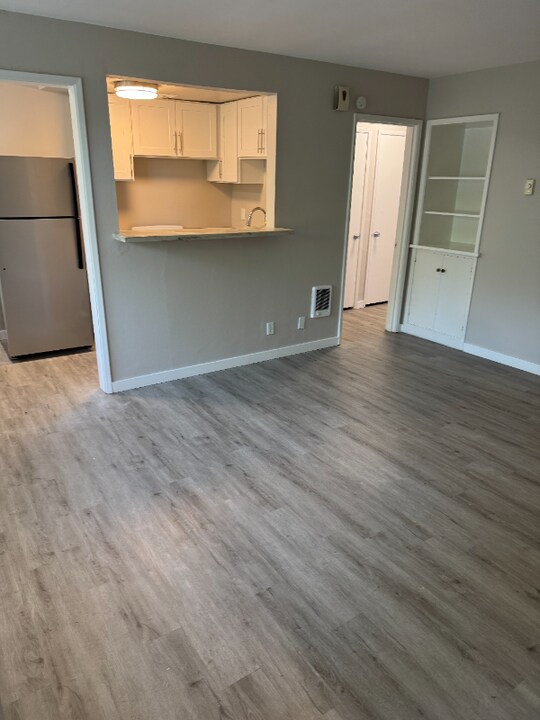 4640 22nd Ave NE in Seattle, WA - Building Photo