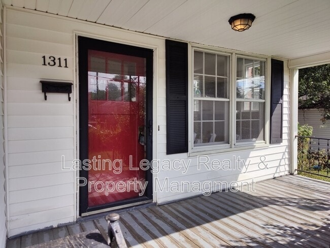 1311 Verdun St in Winston-Salem, NC - Building Photo - Building Photo