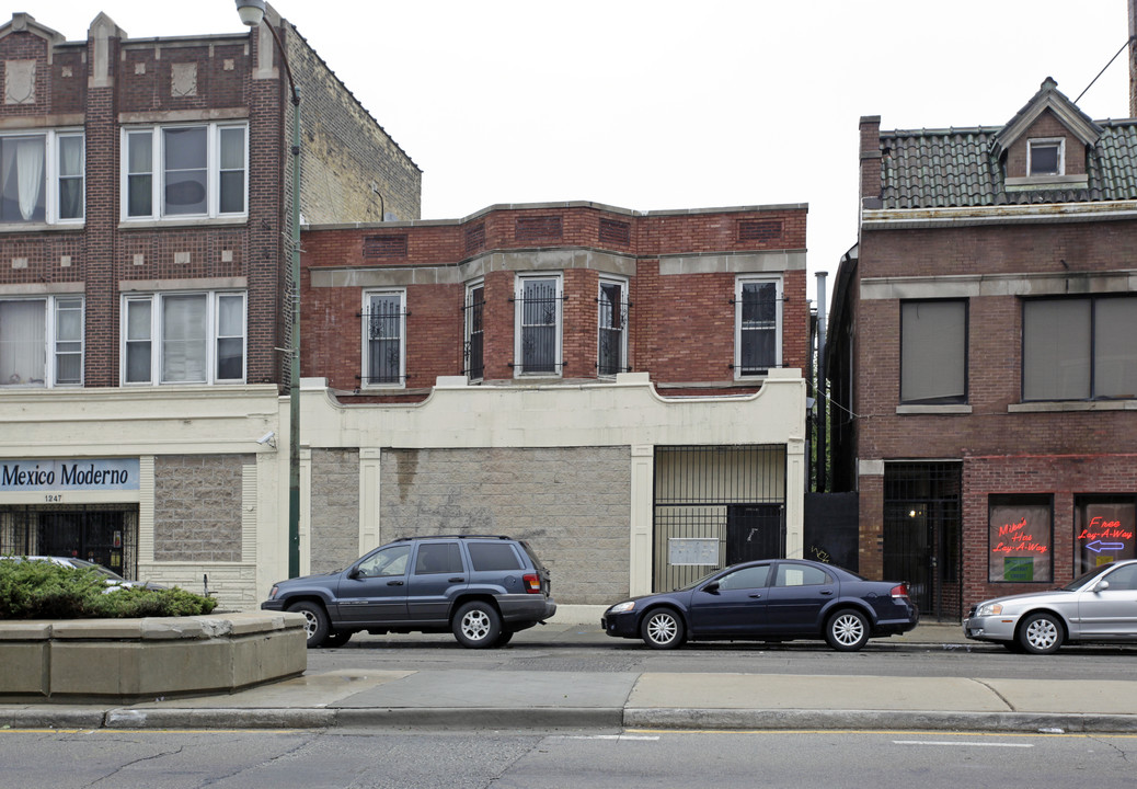 1243-1245 N Ashland Ave in Chicago, IL - Building Photo