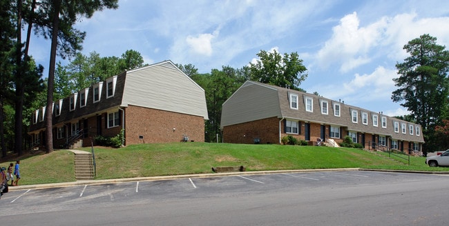 Cedar Moor in Raleigh, NC - Foto de edificio - Building Photo