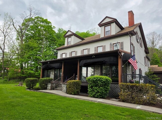 property at 559 NY-32