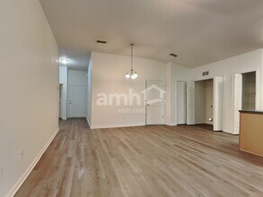 6421 Pinewood Hills Dr in Jacksonville, FL - Building Photo - Building Photo