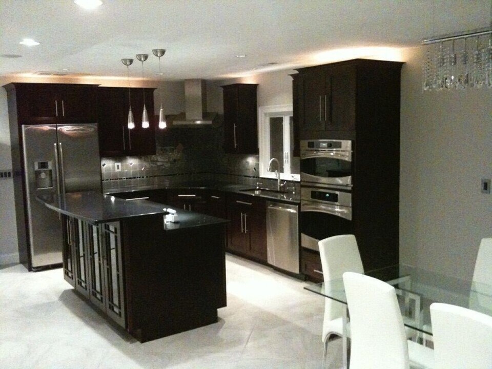 1132 W Boylston St in Worcester, MA - Building Photo
