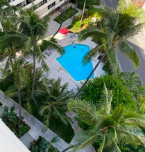 425 ena Rd, Unit Sundeck in Honolulu, HI - Building Photo - Building Photo