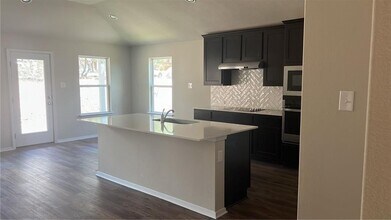21206 Santa Carlo Ave in Leander, TX - Building Photo - Building Photo