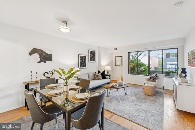 property at 2320 Wisconsin Ave NW