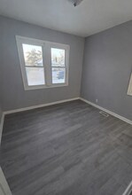 722 Frank St in Flint, MI - Foto de edificio - Building Photo