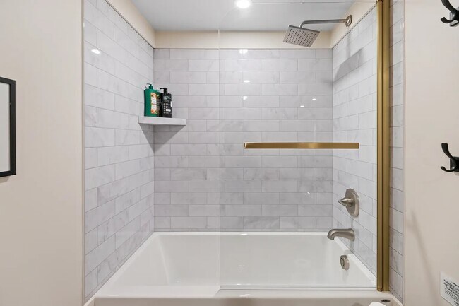 513 Winola Rd in Clarks Summit, PA - Foto de edificio - Building Photo