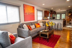 1604 Kraft St in St. Louis, MO - Building Photo