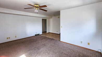 102 N 9th St, Unit C in Lamar, CO - Building Photo - Building Photo
