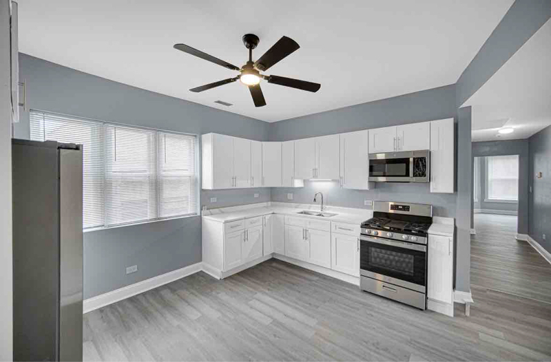 1111 W 62nd St-Unit -2 in Chicago, IL - Building Photo