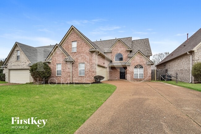 6706 Einat Cove in Memphis, TN - Foto de edificio - Building Photo