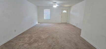 1715 Clearwood Dr in Longview, TX - Building Photo - Building Photo