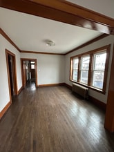 2015 N Leclaire Ave in Chicago, IL - Building Photo - Building Photo