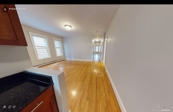 9 Beacon St, Unit #1 in Somerville, MA - Building Photo - Building Photo