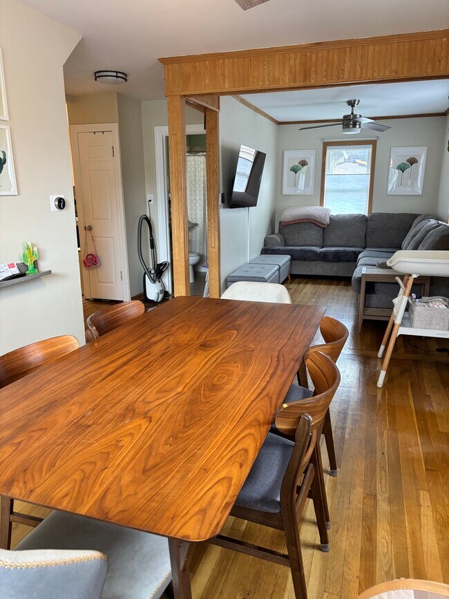 4224 New England Ave in Harwood Heights, IL - Building Photo - Building Photo