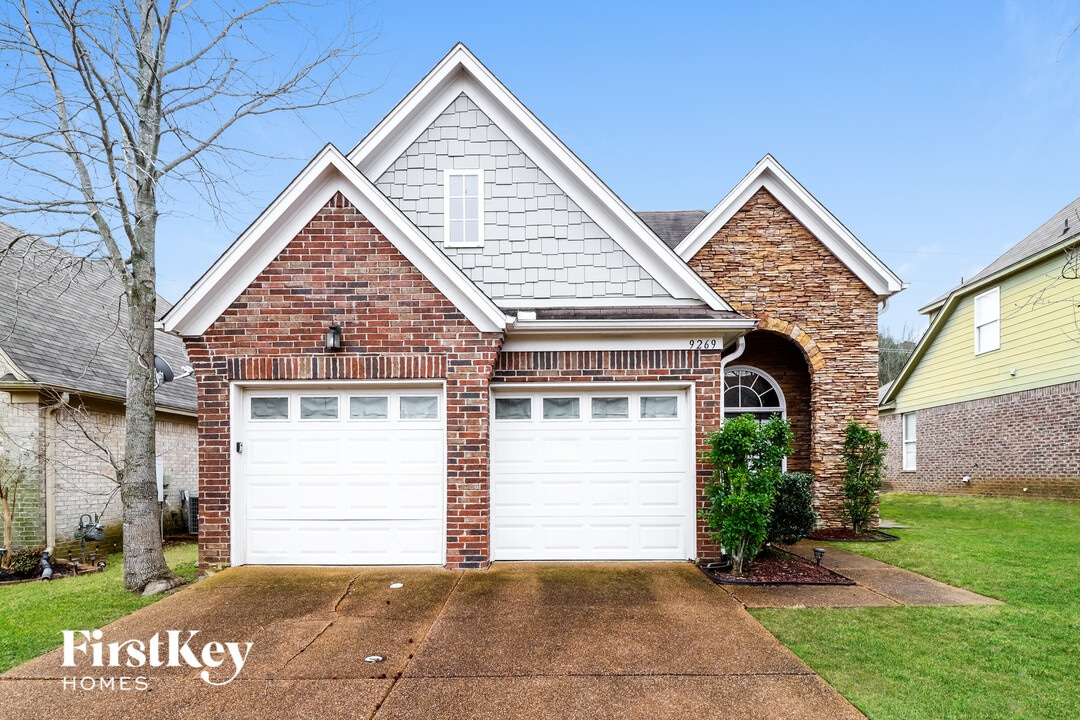 9269 Windy Meadow Ln in Cordova, TN - Building Photo