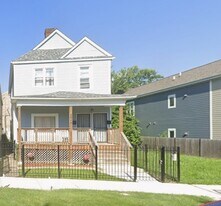 5956 S Green St in Chicago, IL - Building Photo