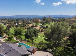 11723 Porter Valley Dr in Los Angeles, CA - Building Photo - Building Photo