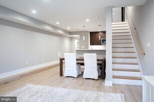 720 East Capitol St NE in Washington, DC - Building Photo