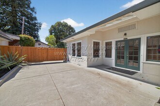 612 Petaluma Blvd S in Petaluma, CA - Building Photo - Building Photo