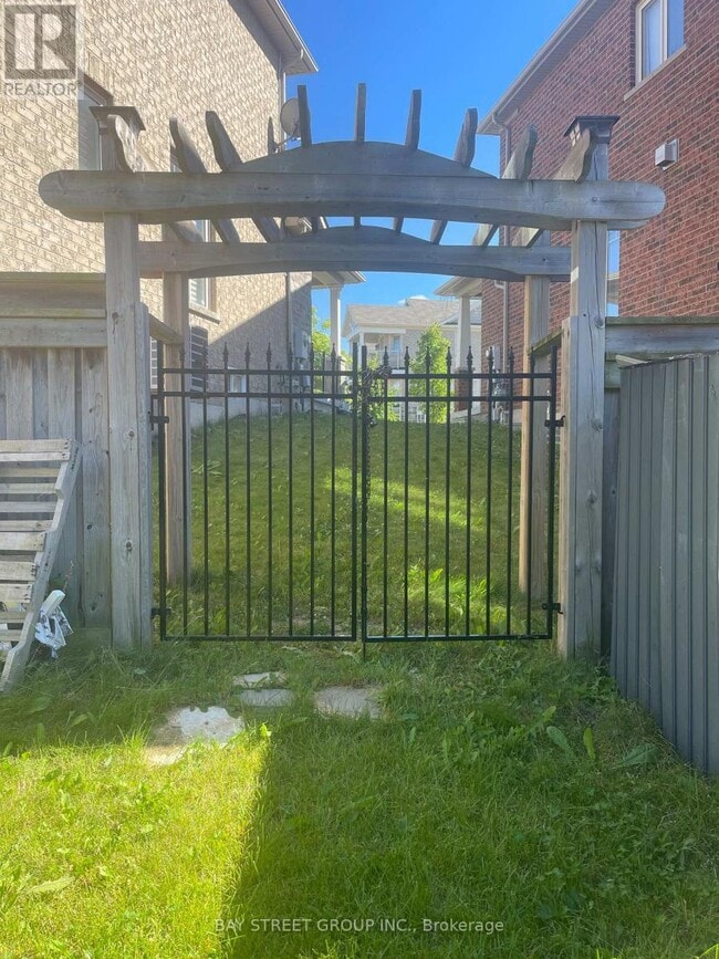 property at 43 Philips View Cres