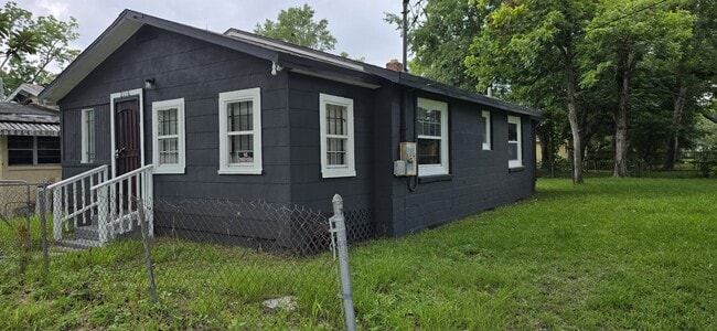 property at 2116 Mc Millan St