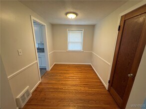 45 Argyle Ave in Buffalo, NY - Foto de edificio - Building Photo