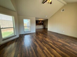 18200 Viento Dr in Edmond, OK - Building Photo - Building Photo