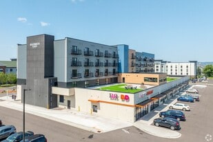 Bluewater Flats in Superior, WI - Building Photo