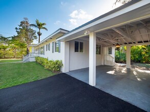 10400 SW 67th Ave in Miami, FL - Foto de edificio - Building Photo