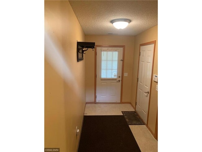 3125 Legacy Ln in Woodbury, MN - Foto de edificio - Building Photo