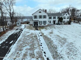 34 Ely St in Coxsackie, NY - Building Photo
