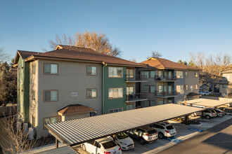 Four Points Retreat in Boise, ID - Foto de edificio - Building Photo