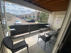 12338 W Dorado Pl in Littleton, CO - Building Photo - Building Photo