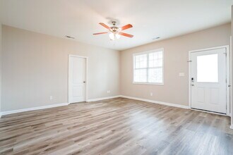 2533 Friendly Trail in Raleigh, NC - Building Photo - Building Photo