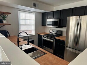 13900 Farnsworth Ln in Upper Marlboro, MD - Building Photo - Building Photo