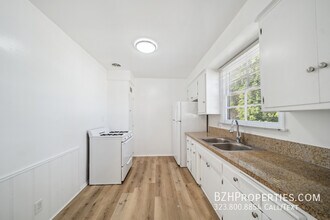 5329 Vantage Ave in Los Angeles, CA - Building Photo - Building Photo