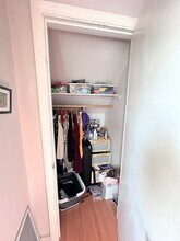 74 Antwerp St, Unit 3 in Boston, MA - Foto de edificio - Building Photo