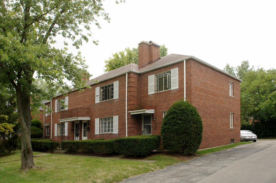 1591-1597 Waltham Rd in Columbus, OH - Foto de edificio