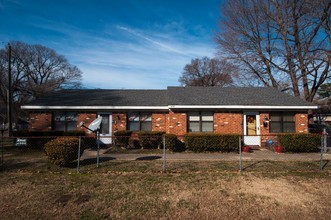 Lois Lane Duplex Portfolio in Norfolk, VA - Building Photo - Building Photo